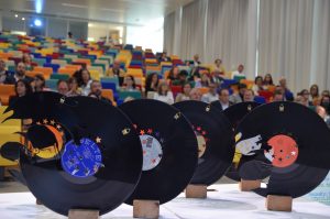 Trophies of the EWWR 2021 Awards - by Sol Courreges Boné